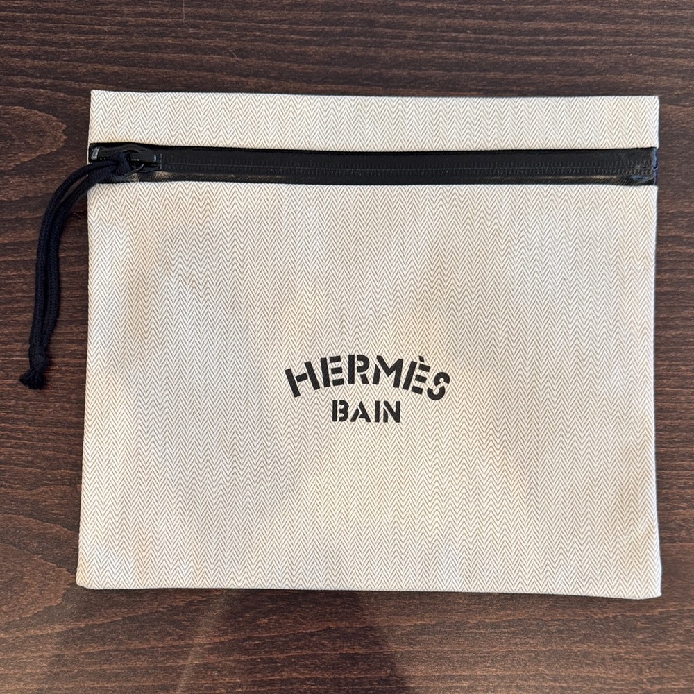 Hermes Bain Beige Pouch
